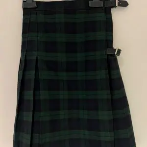PRE LOVED ENFIELD COUNTY KILT