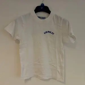 PRE LOVED EVERSLEY PE T-SHIRT - WHITE