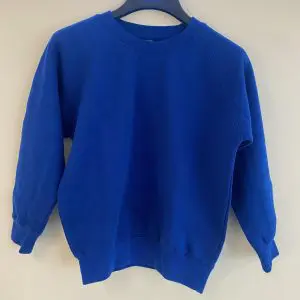 PRE LOVED ROYAL PLAIN CREW NECK SWEATSHIRT