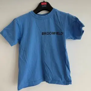 PRE LOVED WEST GROVE PE T-SHIRT - BLUE (BROOMFIELD)